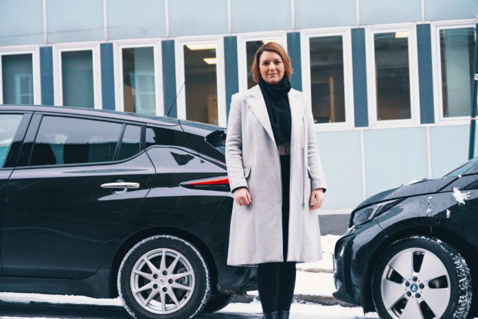 d2196769-7ba9-4b60-bf5d-8a6747d32de4